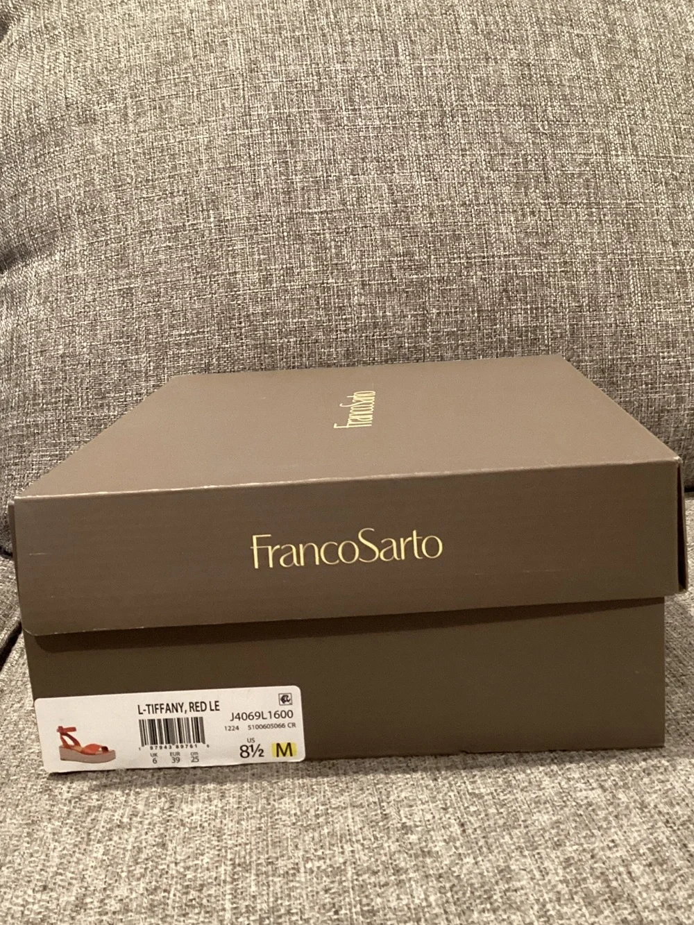 Franco Sarto stylish red